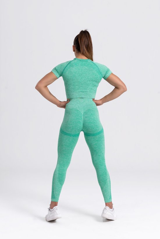 GROEN KORTE MOUWEN