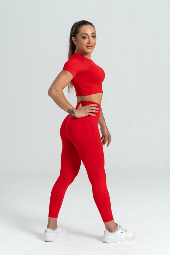 ROOD KORTE MOUWEN