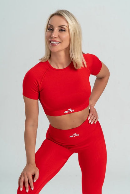 RED SHORT SLEEVES